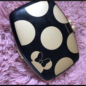 Limited edition Minnie Mouse eyeshadow pallet